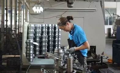 襄阳鹰牌轴承被誉为“中国轴承十大品牌”-佰联轴承网